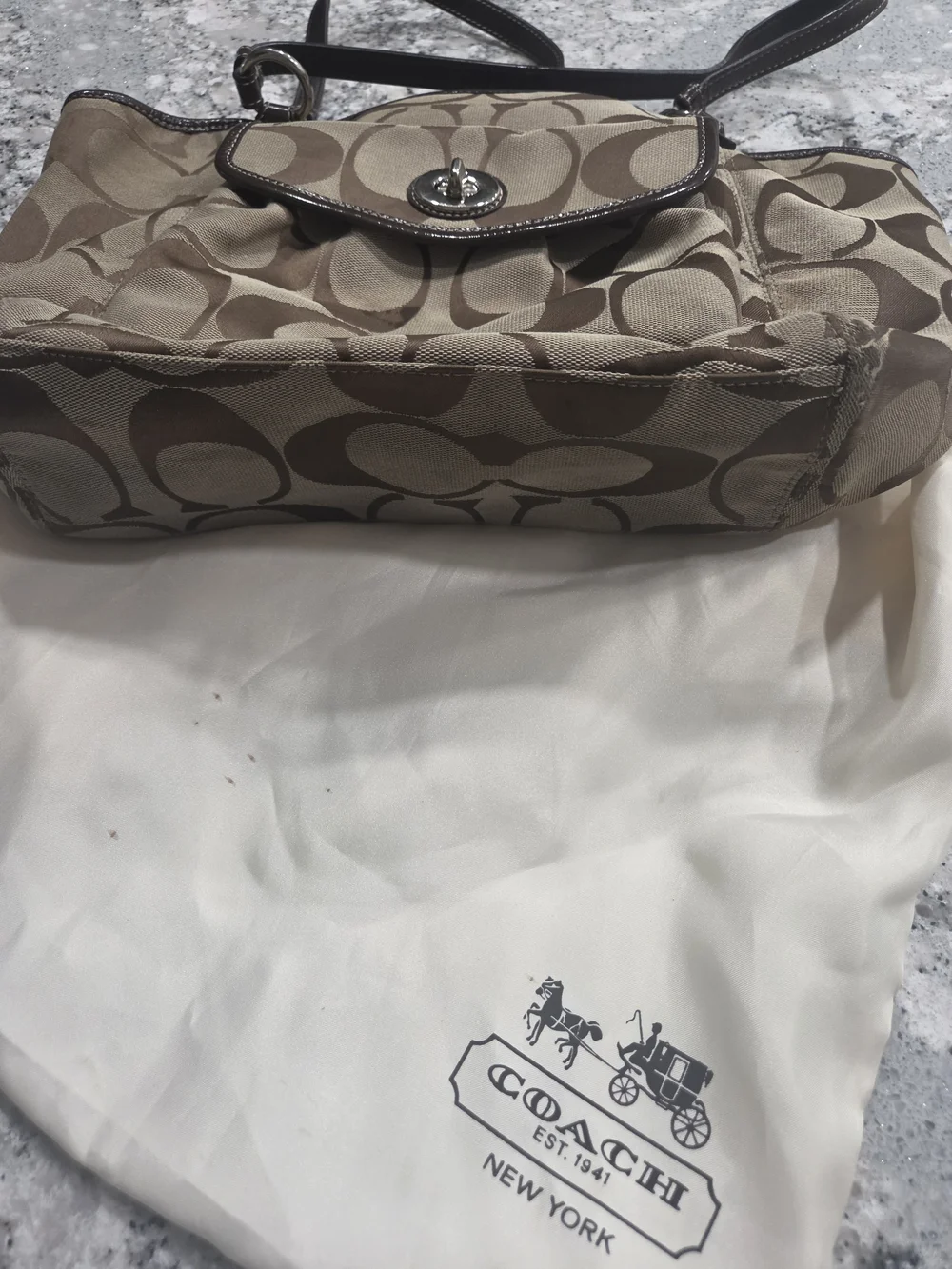 Coach Signature Canvas Tan Shoulder Bag - Picture 4 of 7